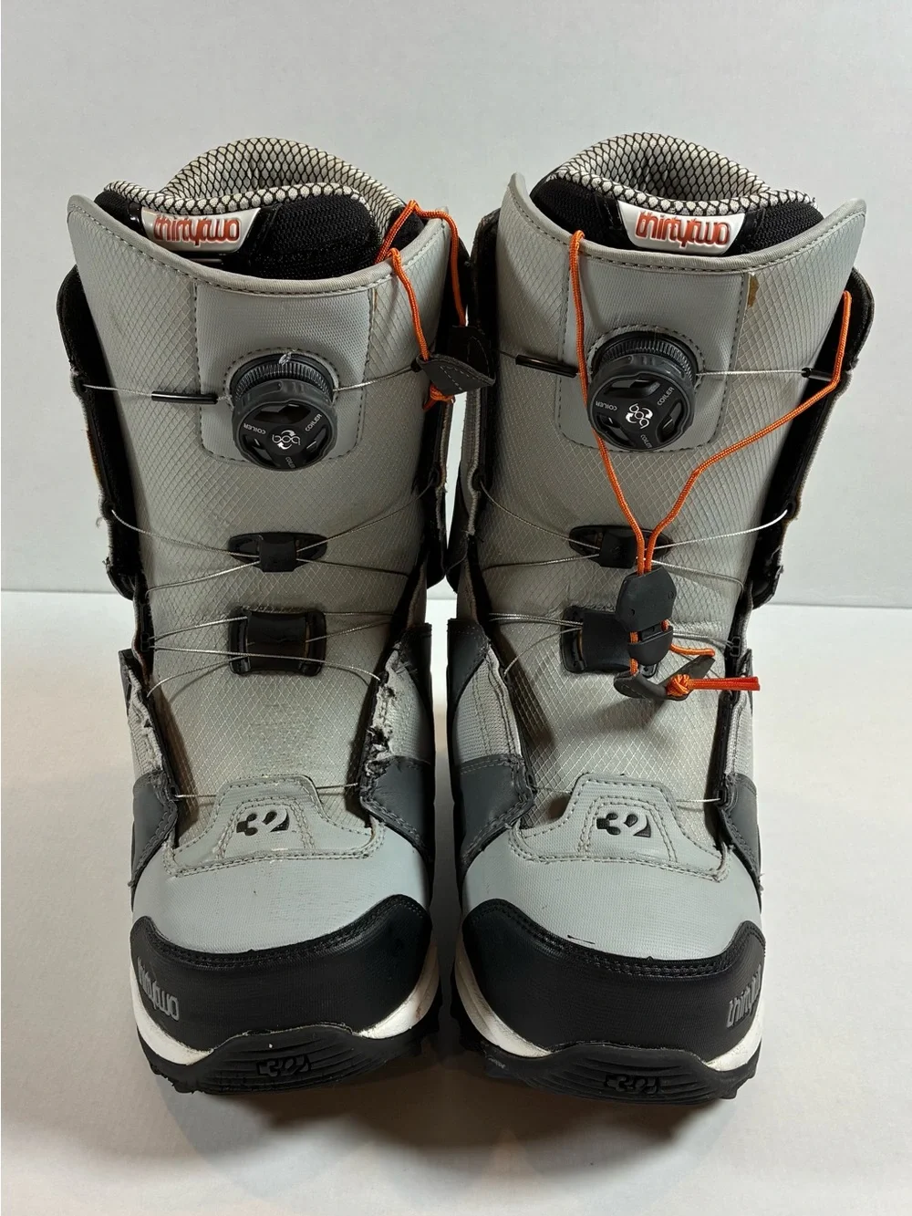 Thirtytwo fall 2013
